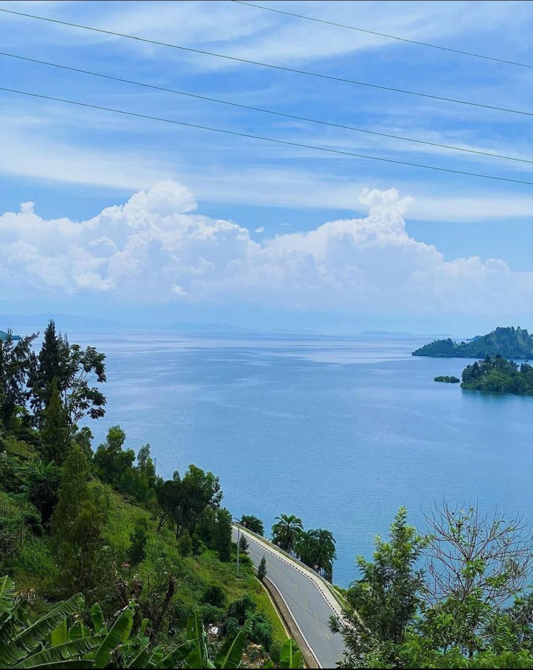 𝕀𝕔𝕚 𝕔𝕖 𝕝𝕖 ℝ𝕨𝕒𝕟𝕕𝕒